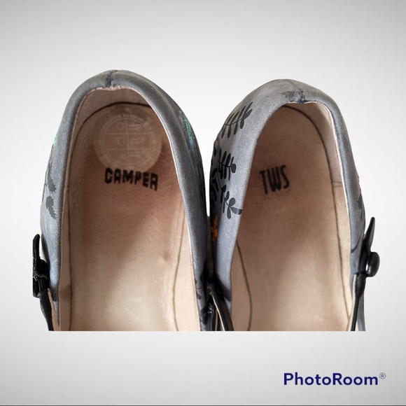 Camper shoes with birds ๐ฆ bees ๐ flowers ๐ธ - Picture 9 of 10